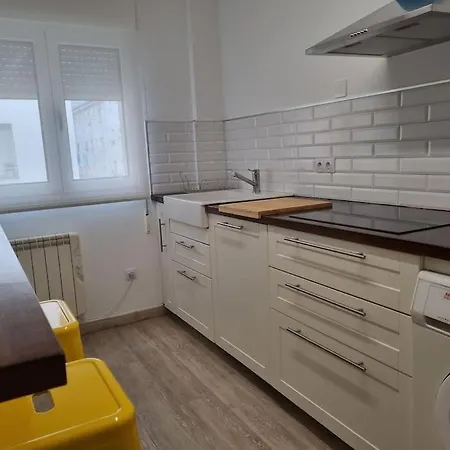 170a Cimadevilla Con Vistas Хіхон