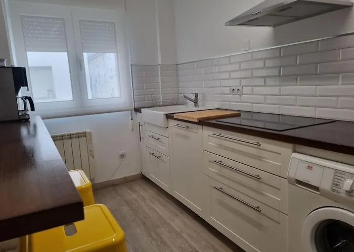 170a Cimadevilla Con Vistas Хіхон